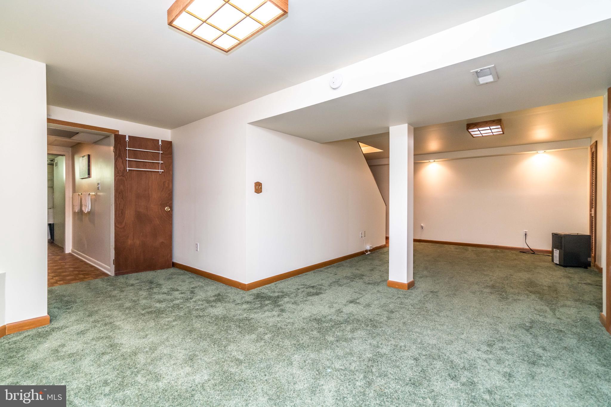 PARKVILLE - Residential