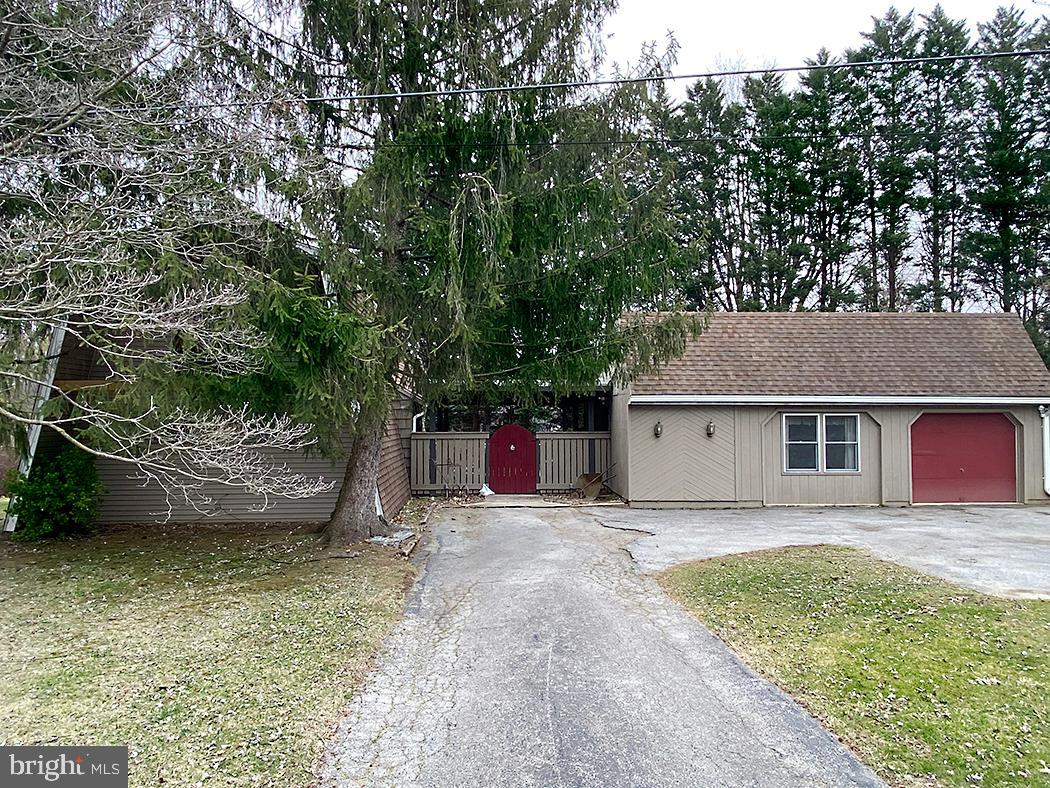 STONEWOOD PARK - Residential