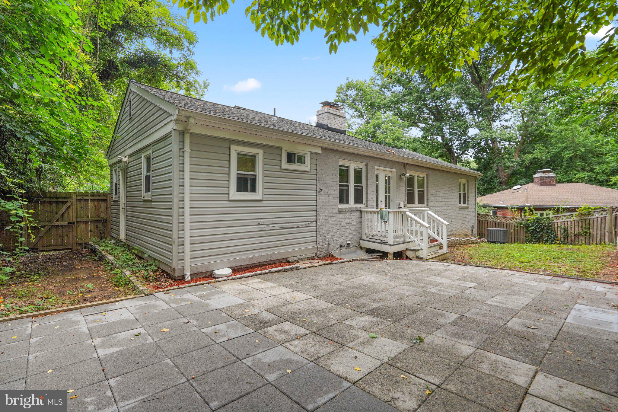 SLIGO PARK HILLS - Residential Lease