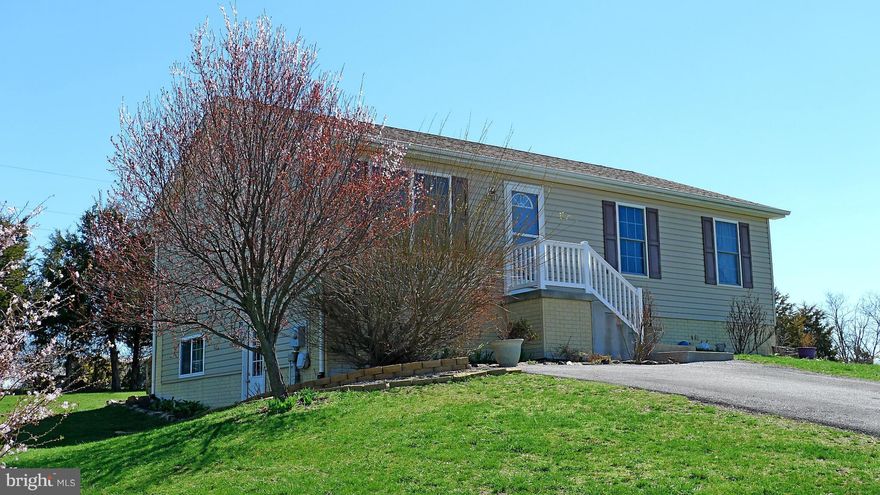 Well maintained Ranch home in great location -- Musselman School District.  Big kitchen, nice deck and full basement with finished bedroom (4 BRs in this home). One owner and very well cared for. 1404 sq ft finished now -- finish the rest of the basement and you've got 2400 sq ft. Near upcoming P&G plant so area will grow and that means more demand for homes = potential great investment.