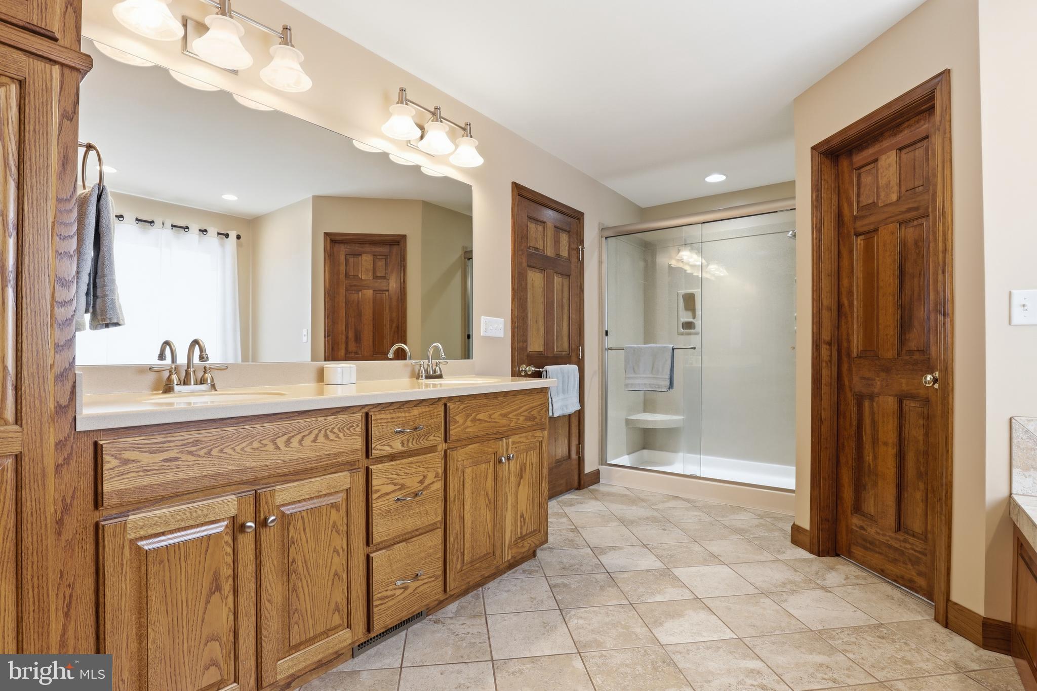 ROCKLAND HILLS - Residential