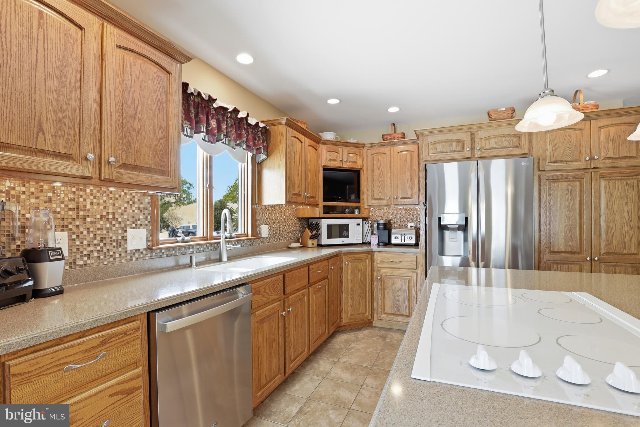 ROCKLAND HILLS - Residential