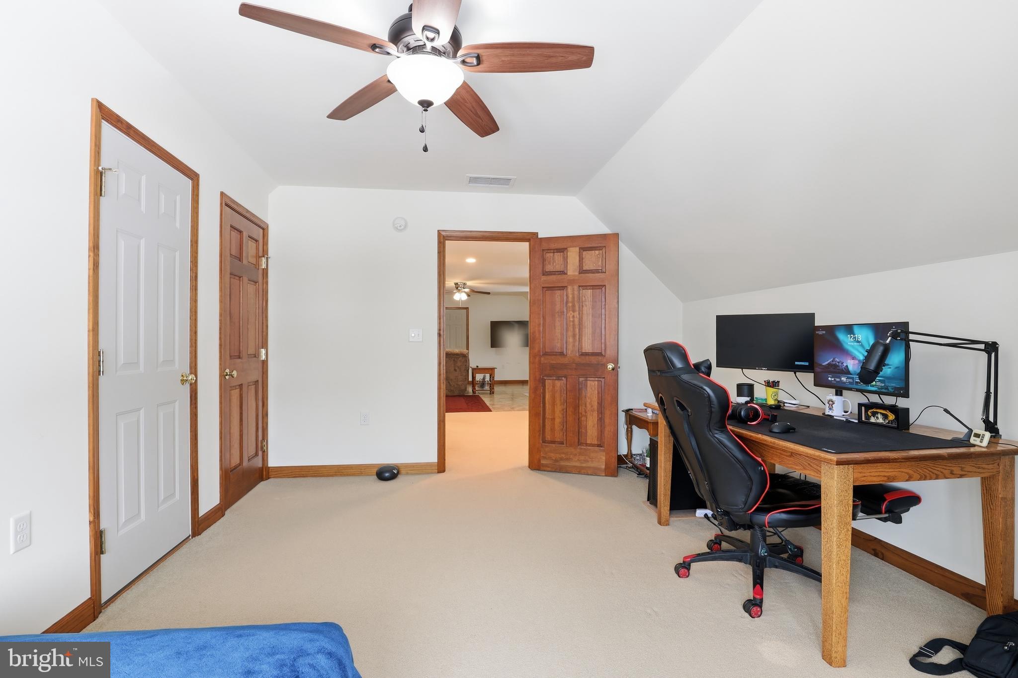 ROCKLAND HILLS - Residential