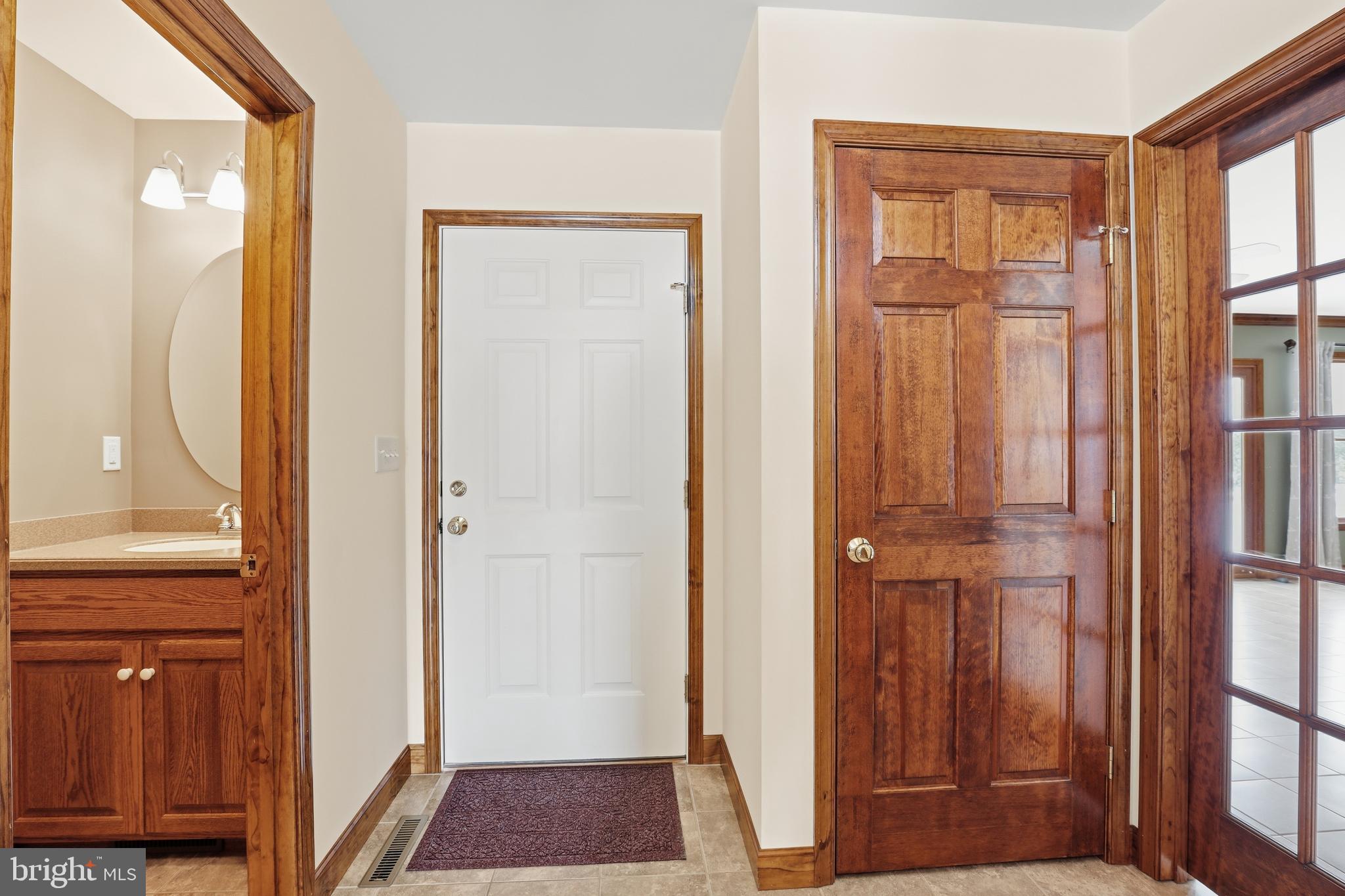 ROCKLAND HILLS - Residential