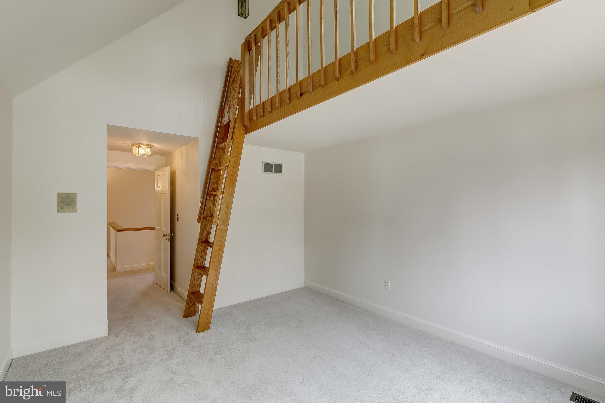 RUXTON - Residential