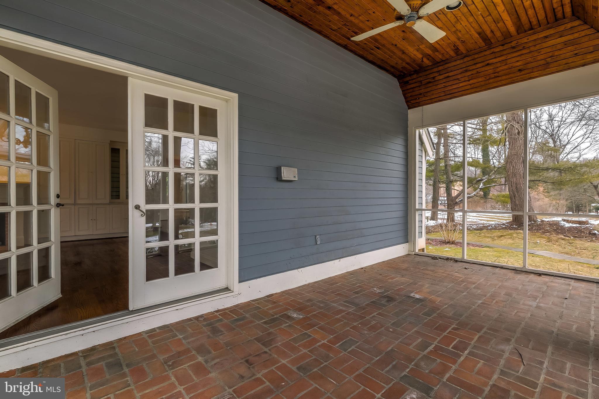 RUXTON - Residential