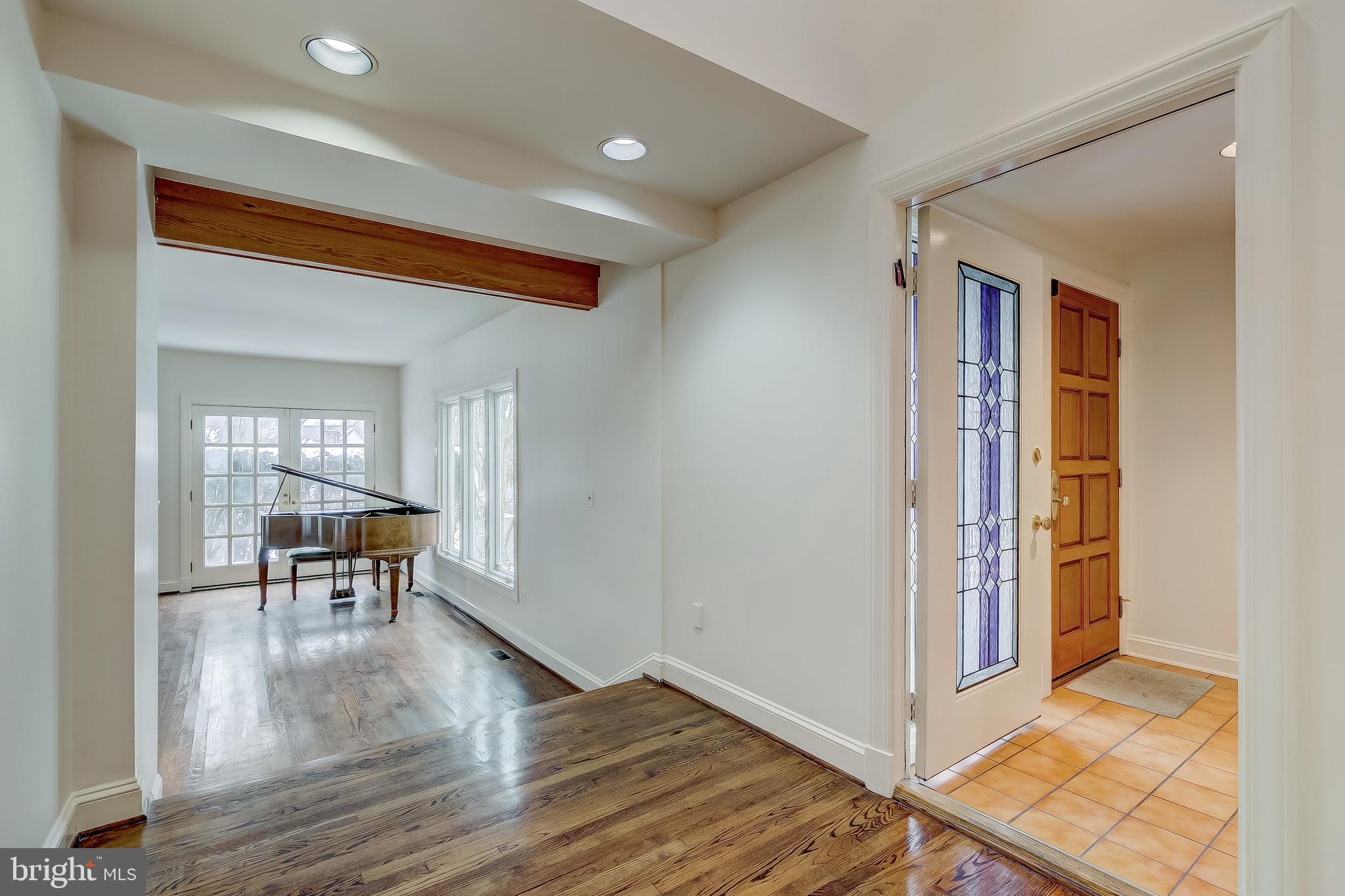 RUXTON - Residential