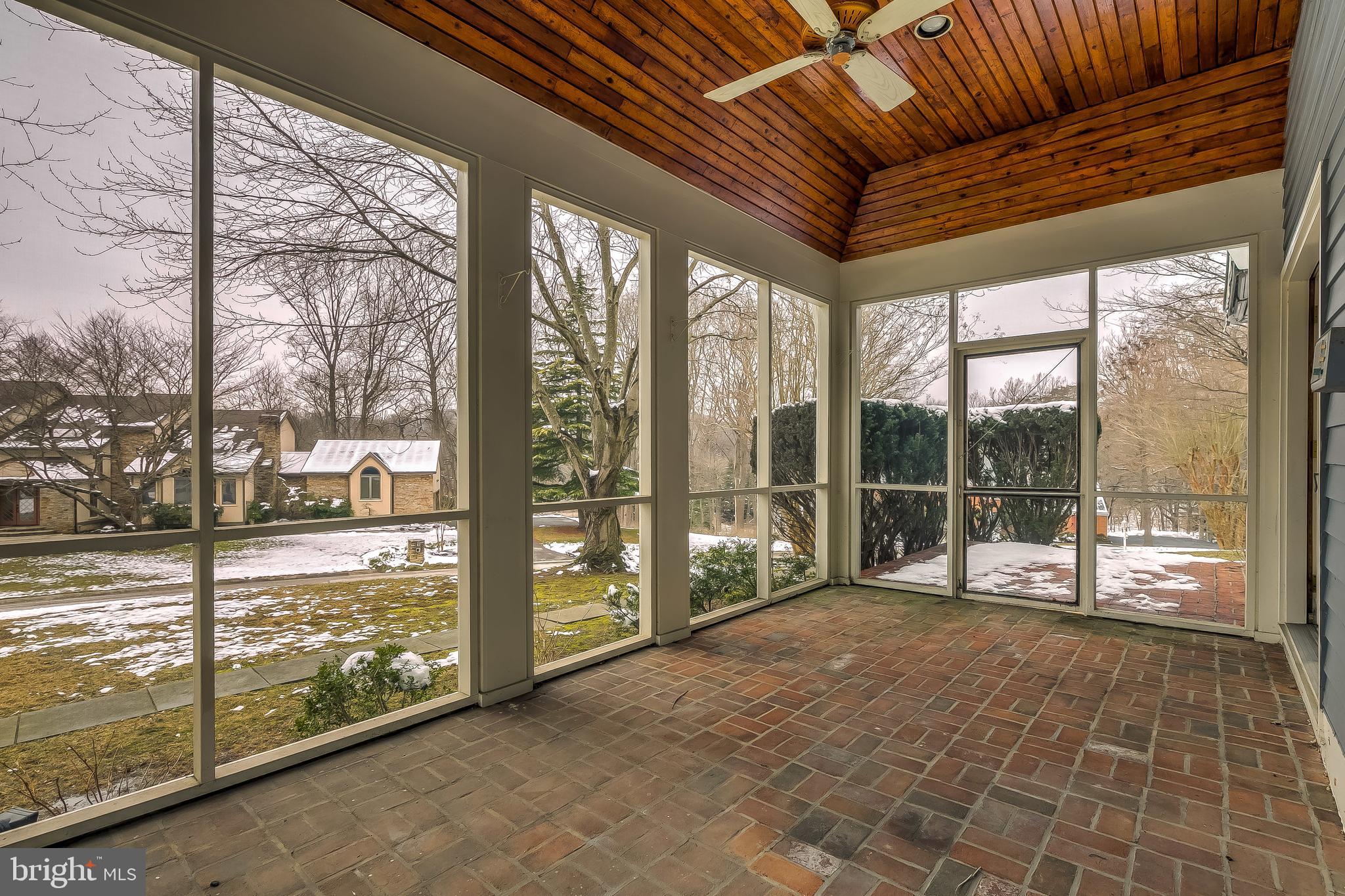 RUXTON - Residential