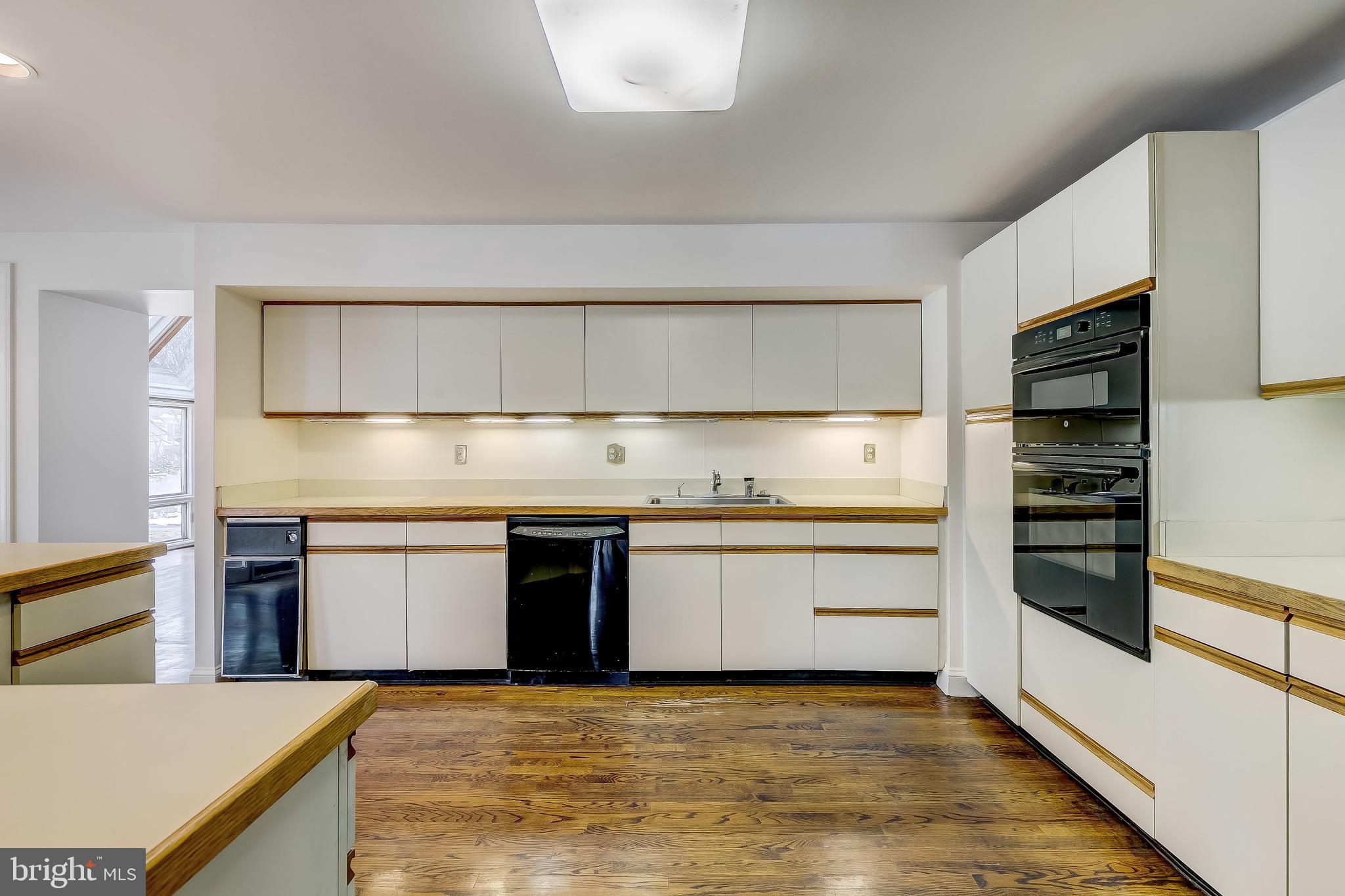 RUXTON - Residential