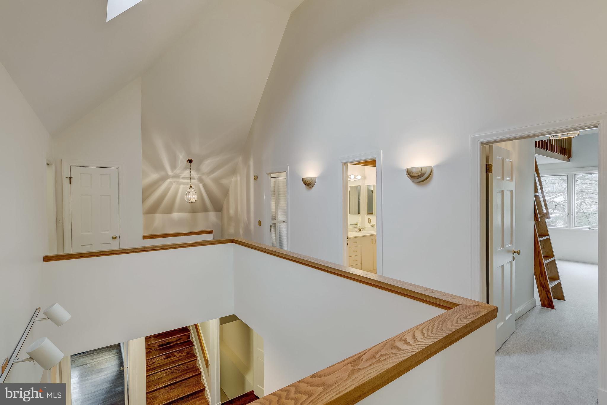 RUXTON - Residential