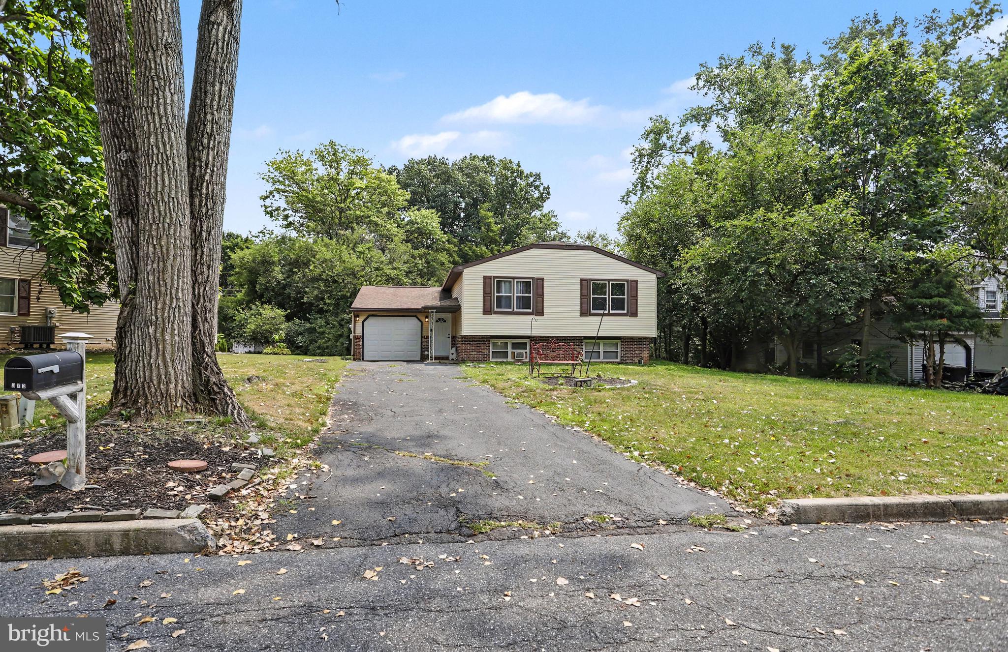 373 OAKLYN ROAD