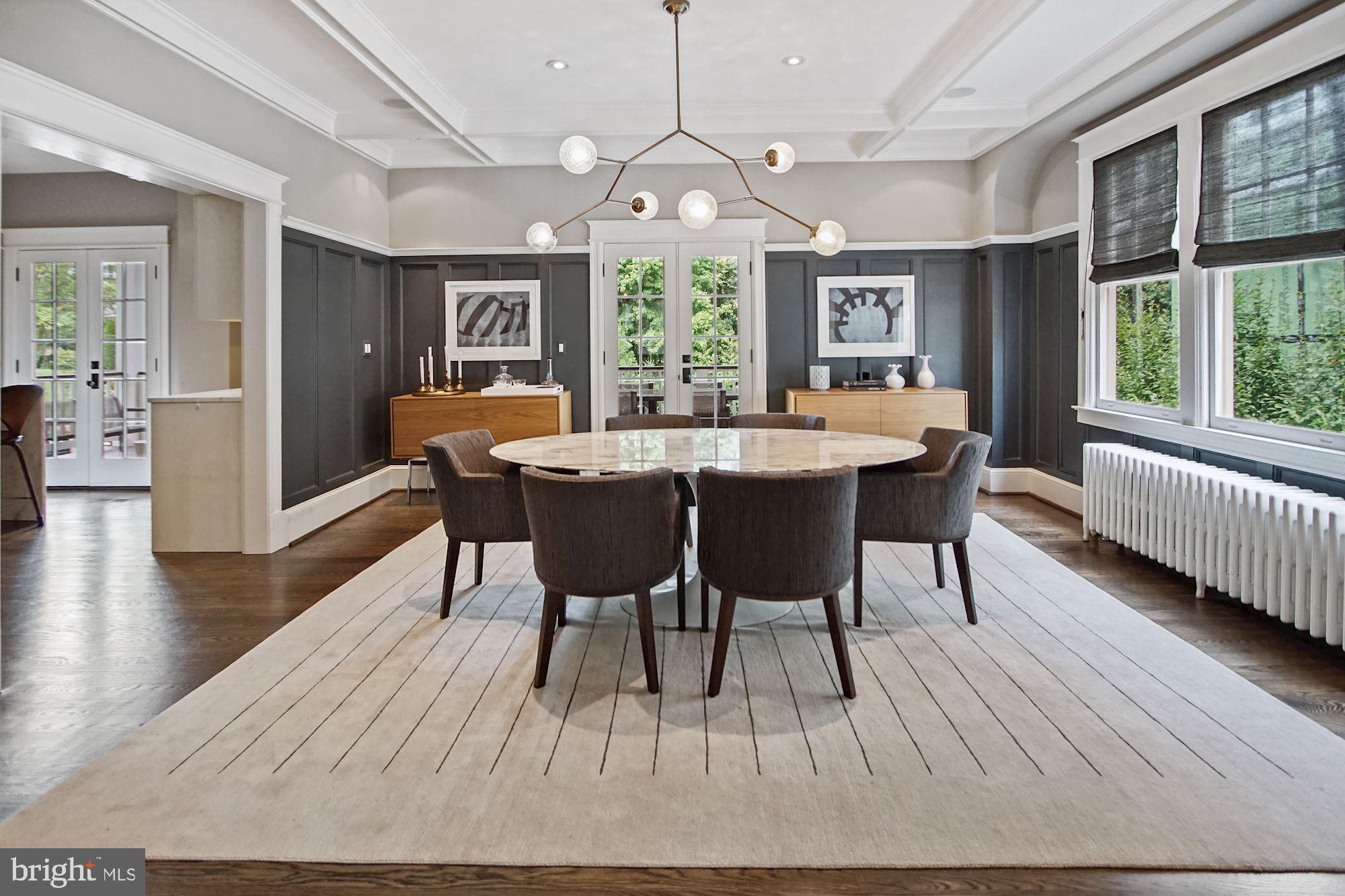 CLEVELAND PARK - Residential
