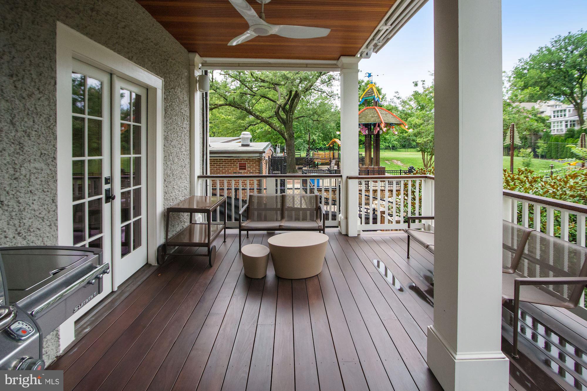 CLEVELAND PARK - Residential