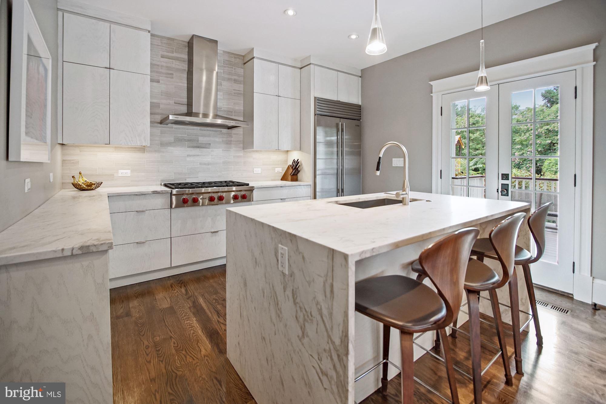 CLEVELAND PARK - Residential