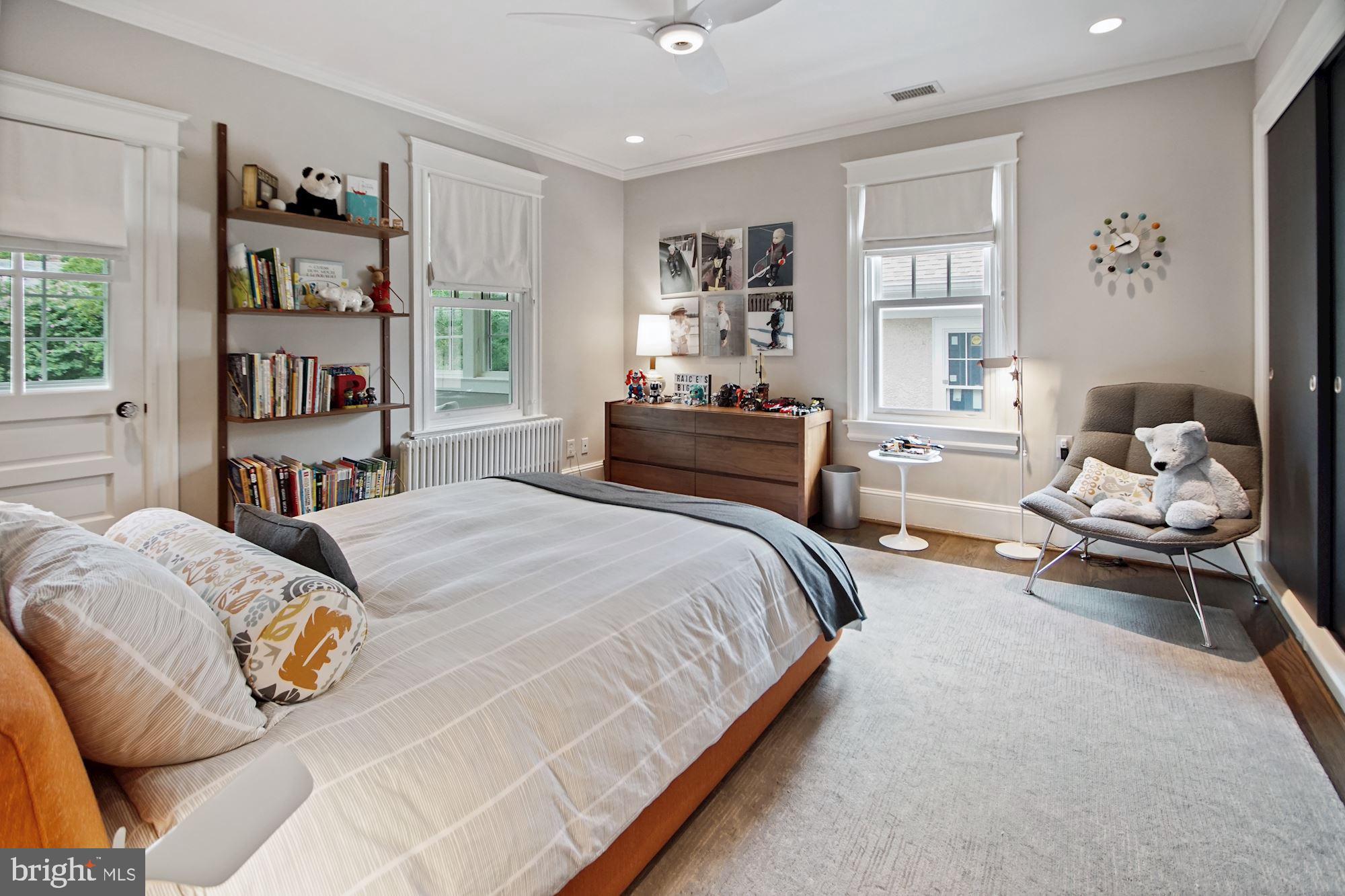 CLEVELAND PARK - Residential
