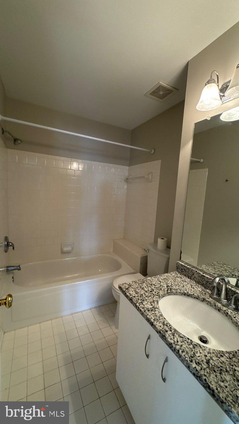 WOODLAND VILLAGE - Residential Lease