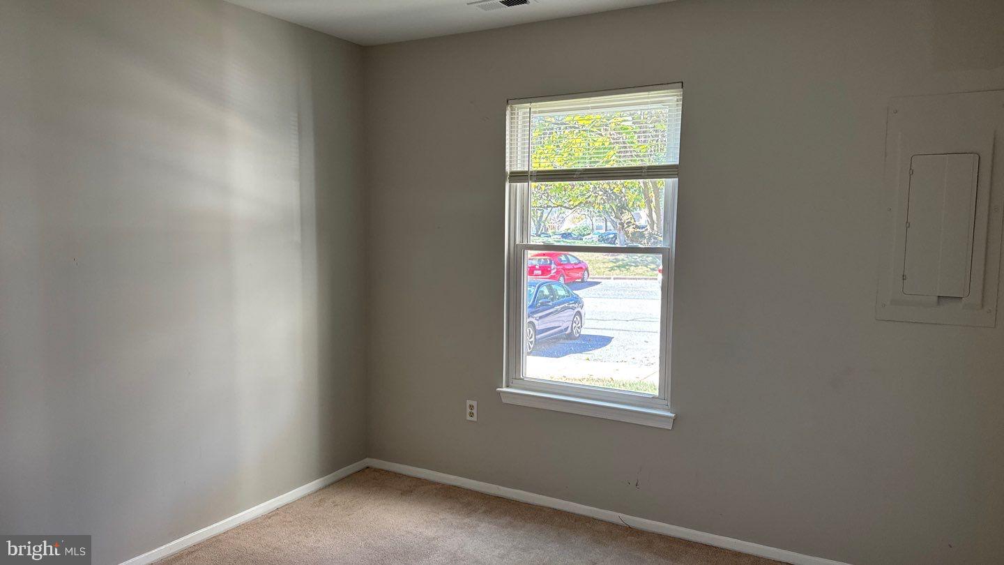 WOODLAND VILLAGE - Residential Lease