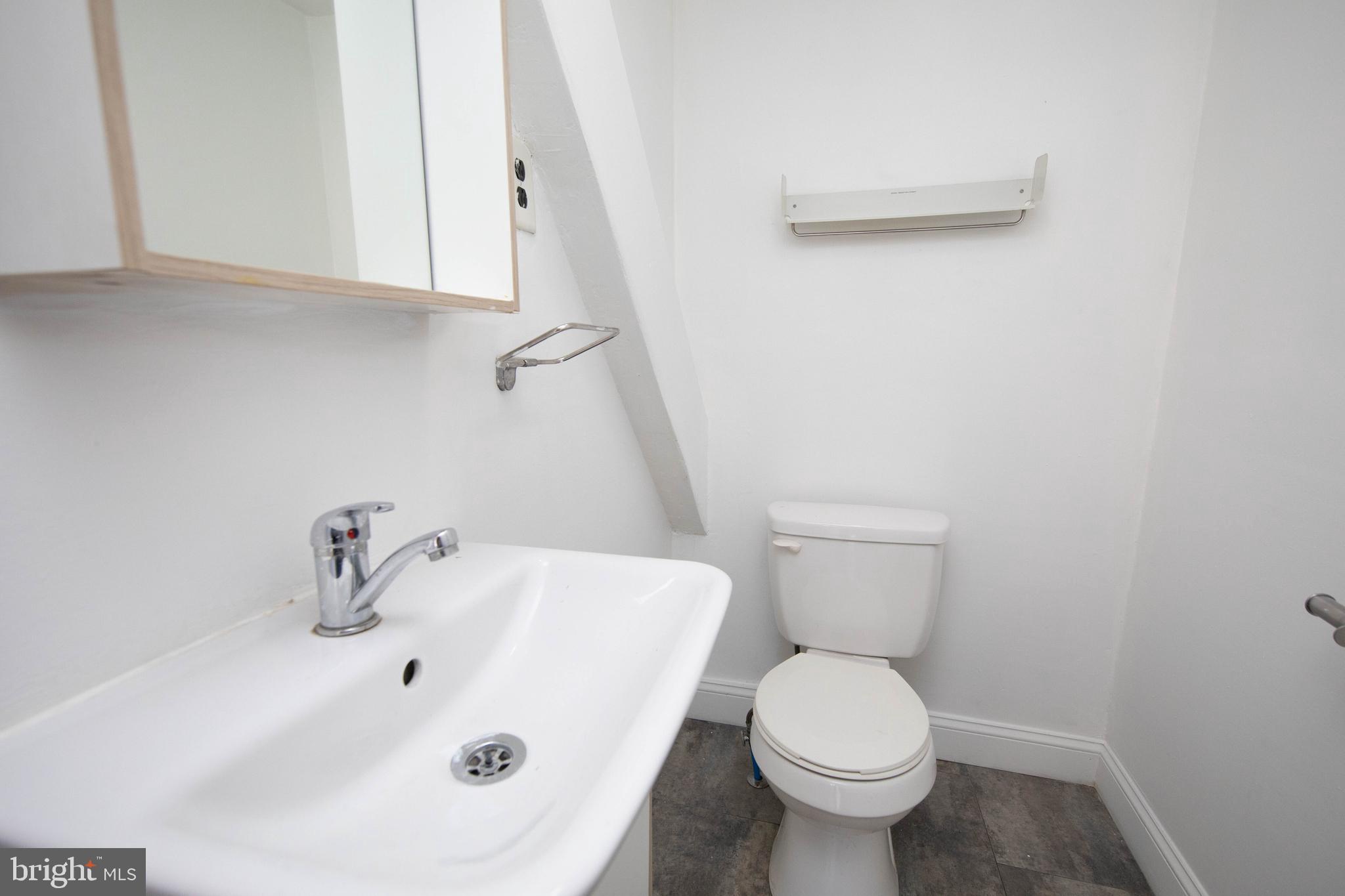 WEST PHILADELPHIA - Residential Lease