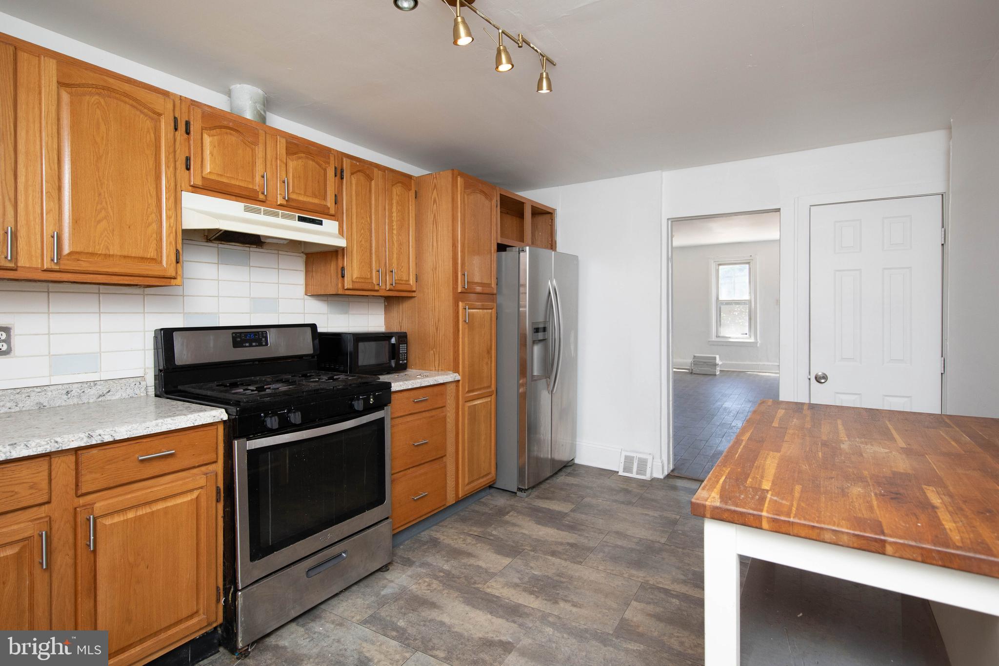 WEST PHILADELPHIA - Residential Lease