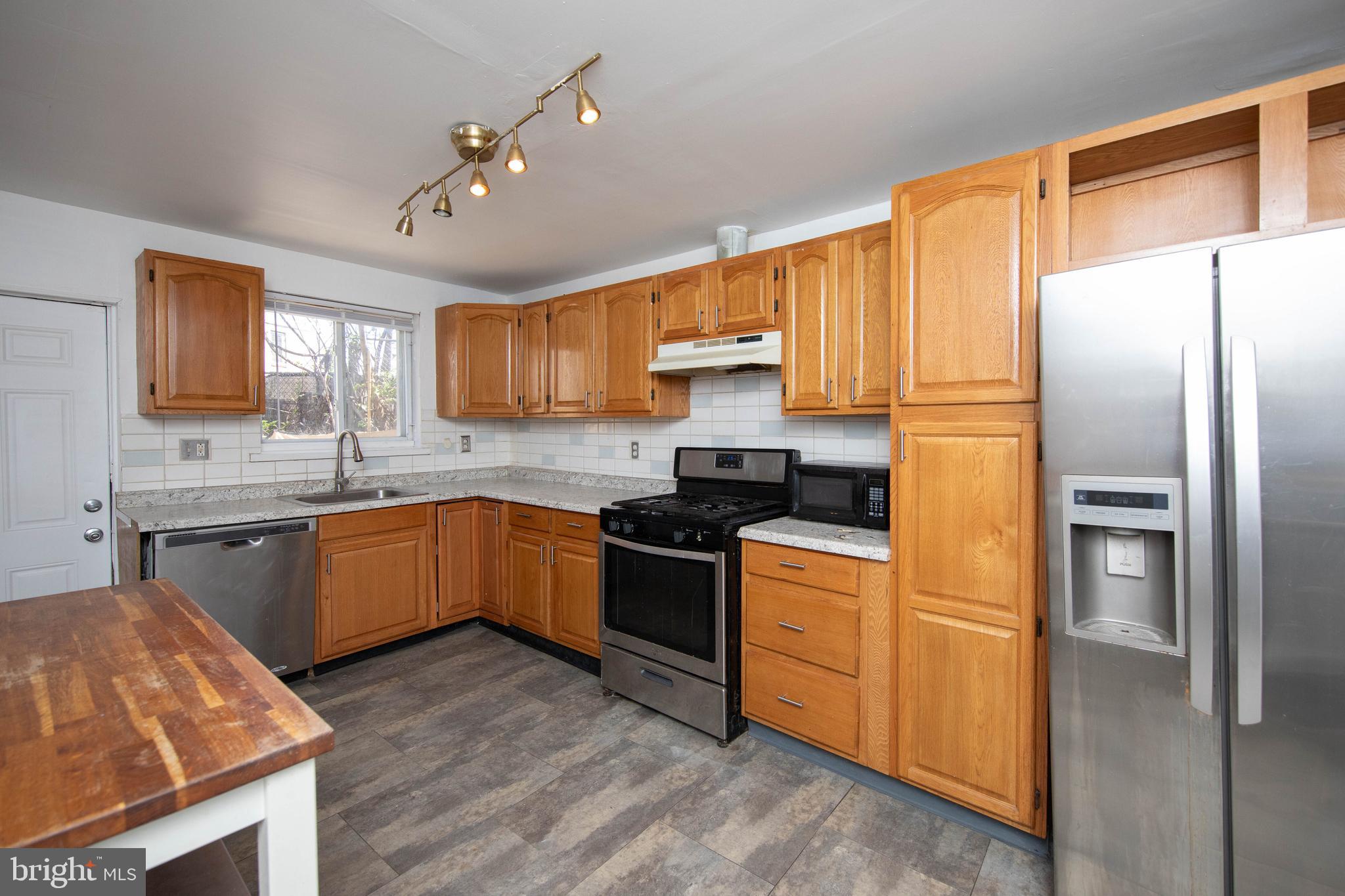 WEST PHILADELPHIA - Residential Lease