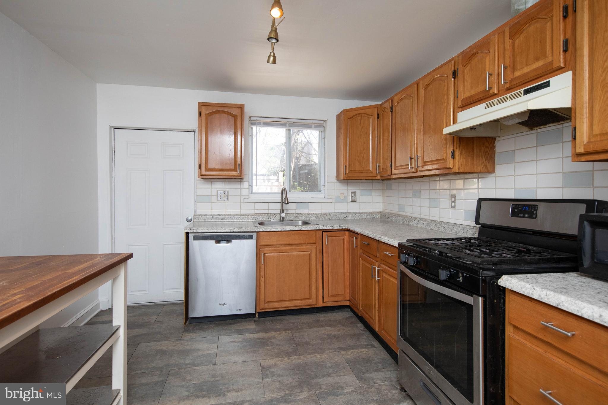 WEST PHILADELPHIA - Residential Lease