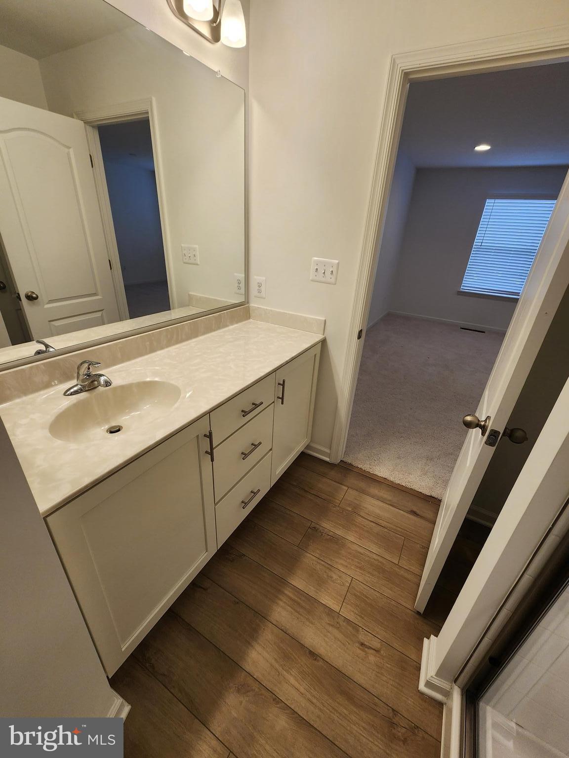 MARTINSBURG STATION - Residential Lease