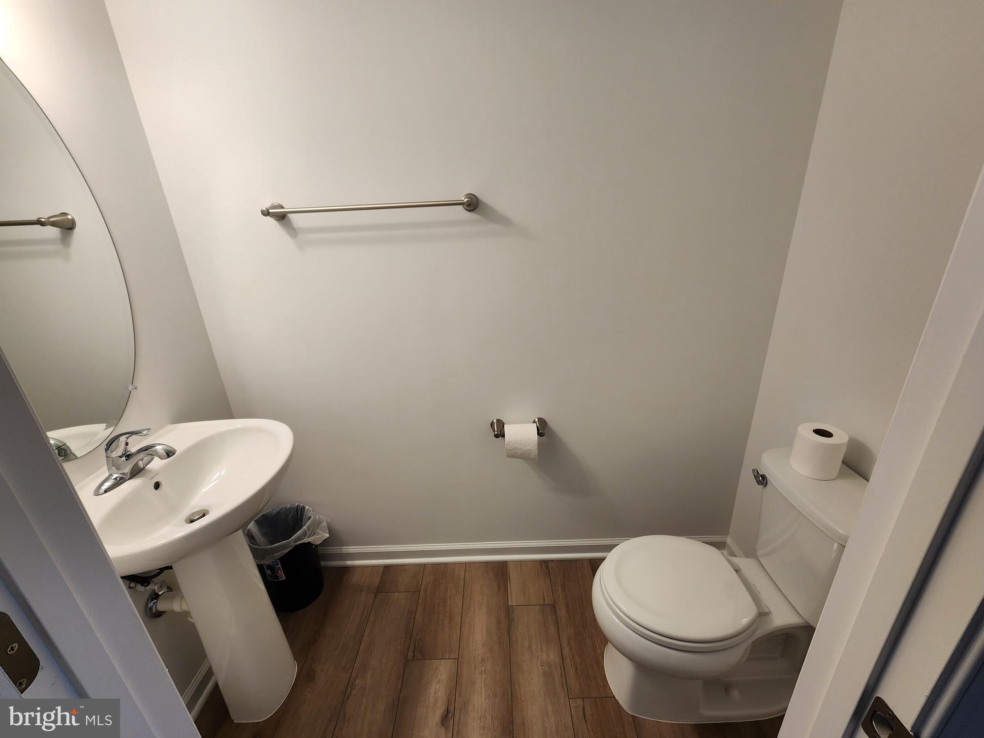 MARTINSBURG STATION - Residential Lease