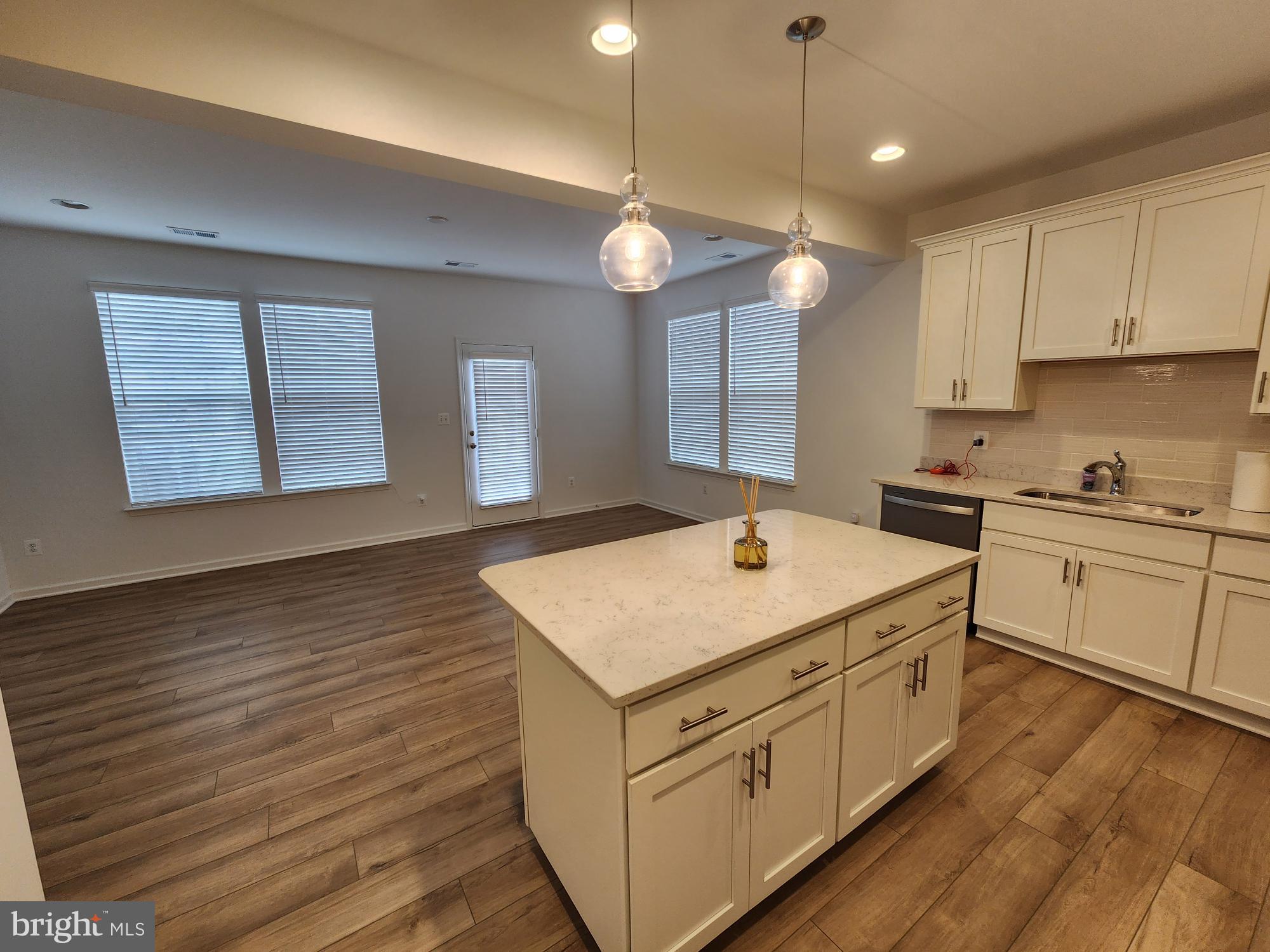 MARTINSBURG STATION - Residential Lease