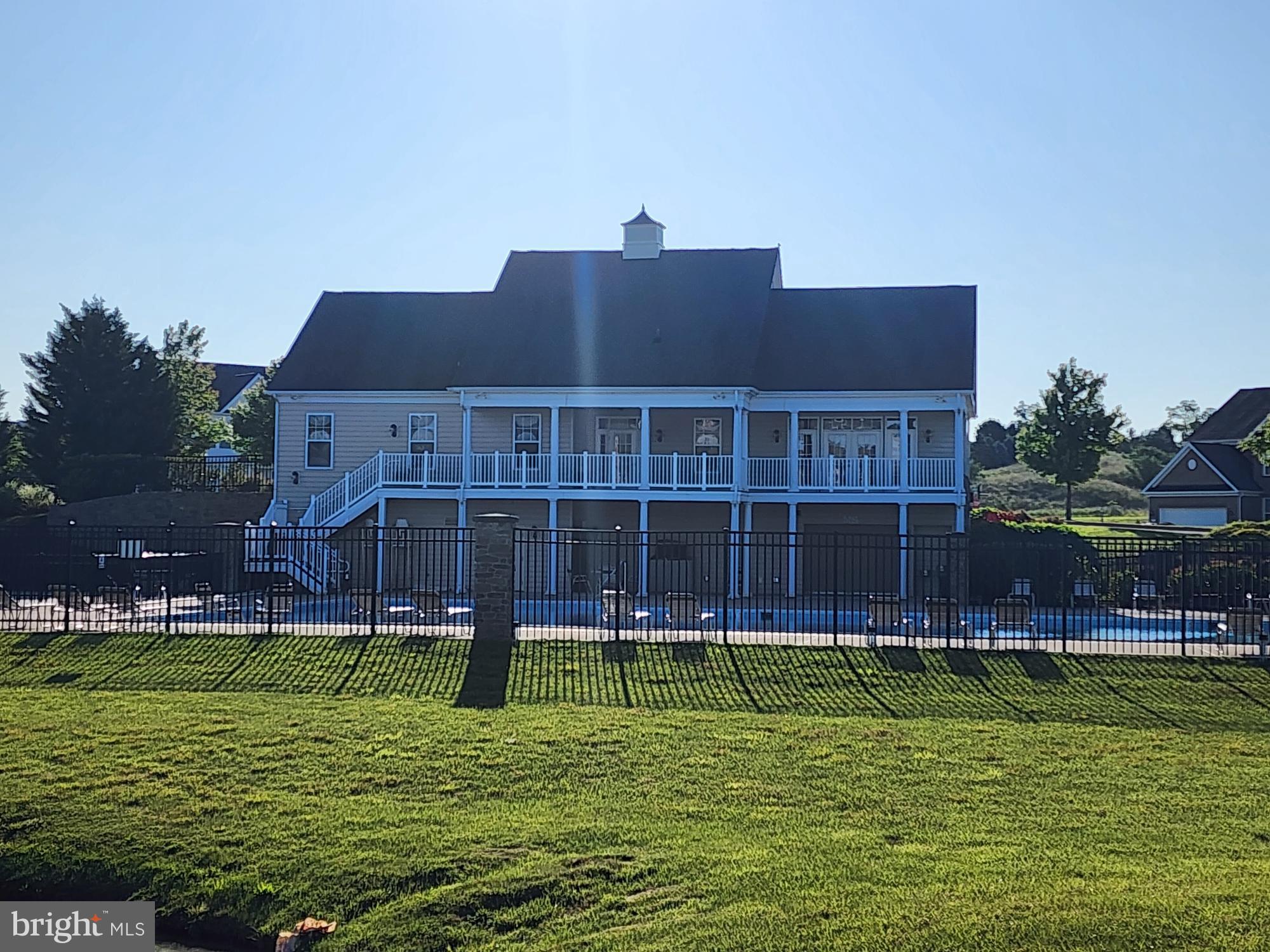 MARTINSBURG STATION - Residential Lease