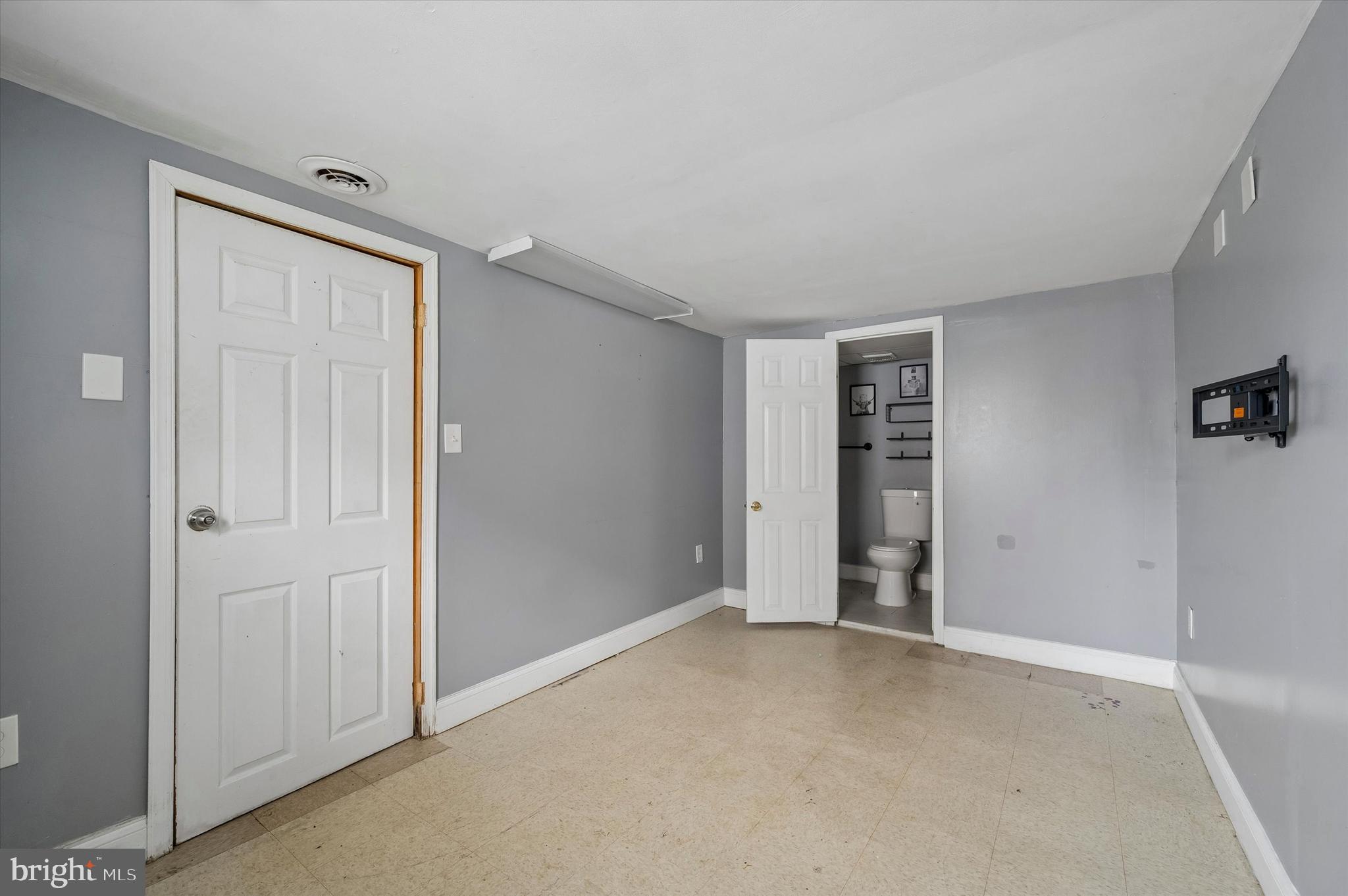 DREXEL GARDENS - Residential