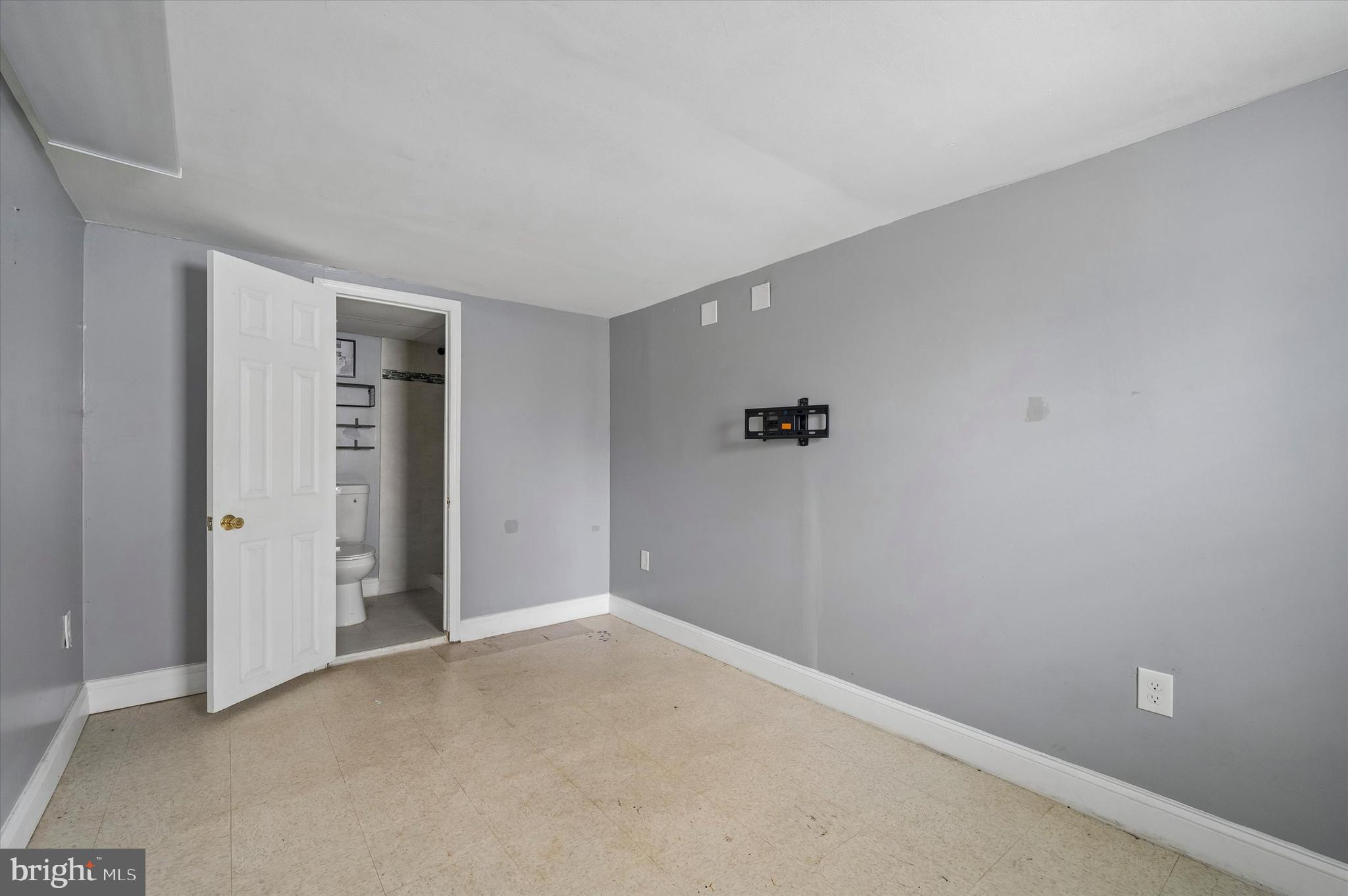 DREXEL GARDENS - Residential