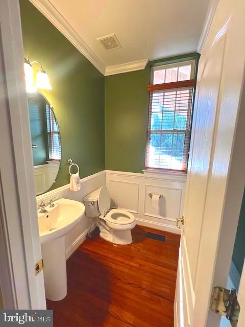 BARCROFT FOREST - Residential Lease