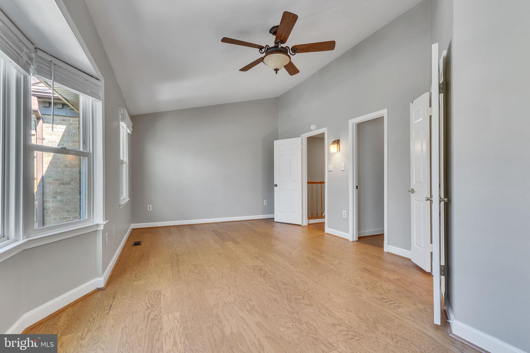 KINGSTOWNE - Residential Lease