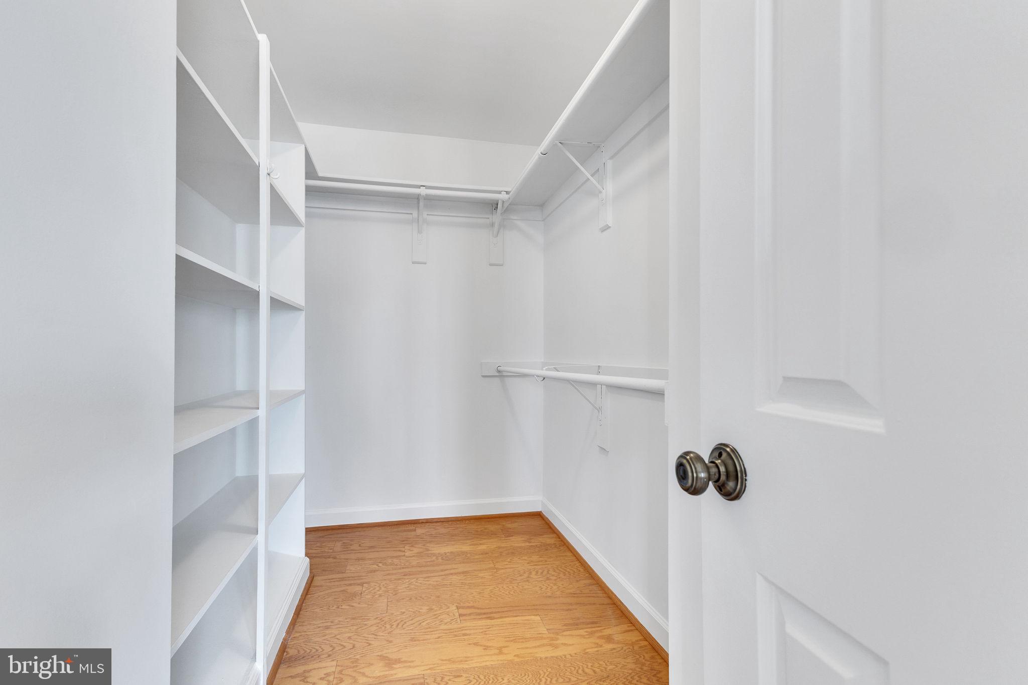 KINGSTOWNE - Residential Lease