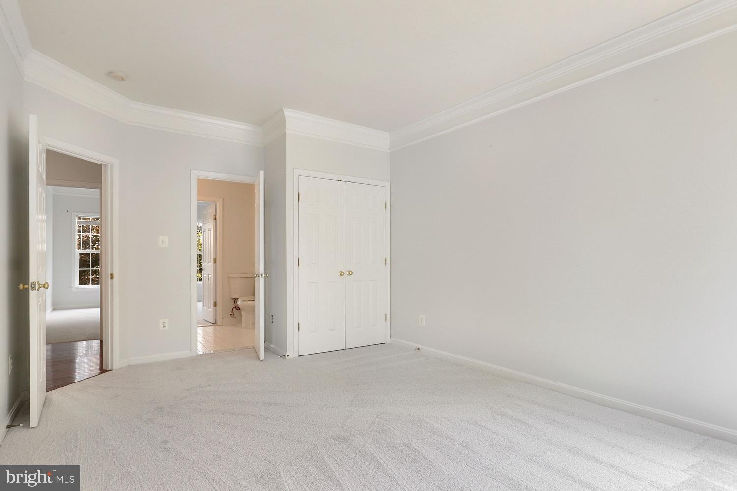 CROSSMAN CREEK - Residential