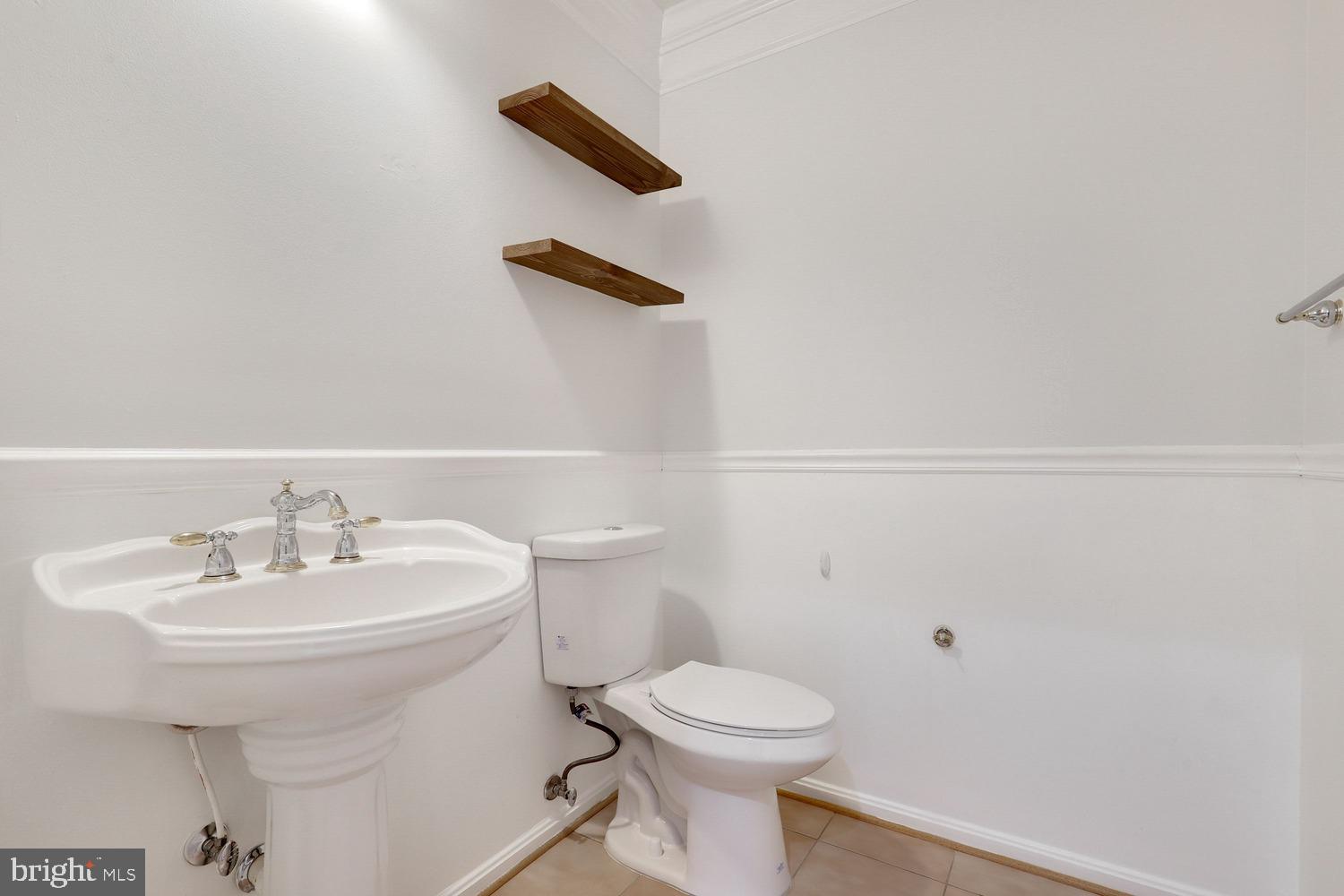 CROSSMAN CREEK - Residential