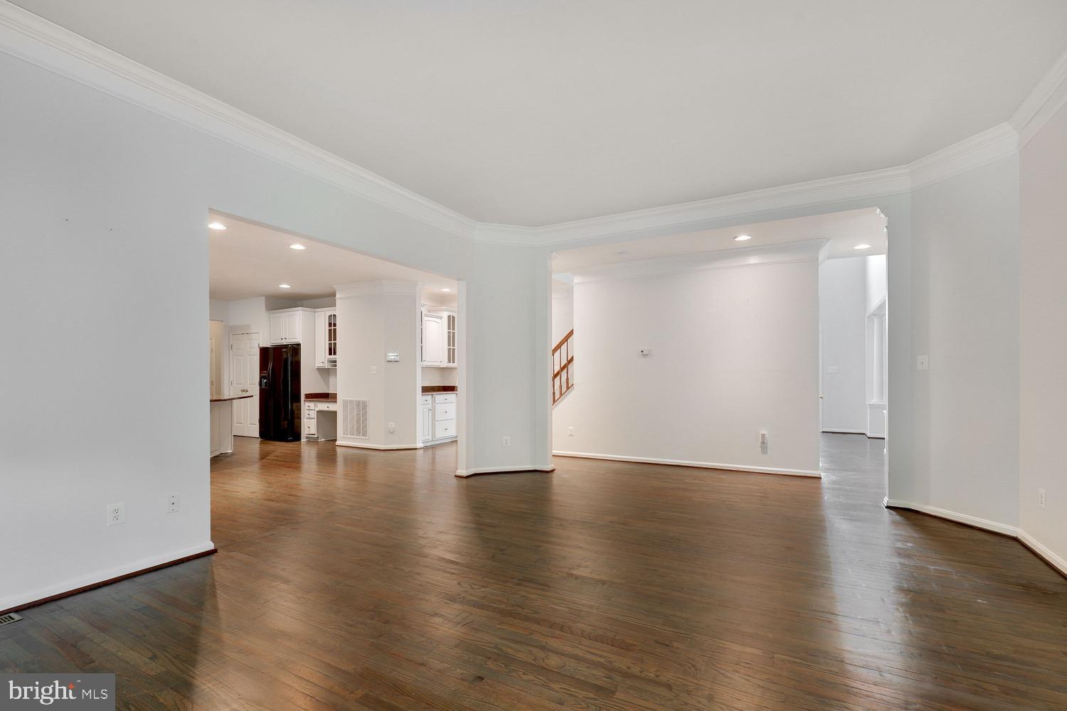 CROSSMAN CREEK - Residential