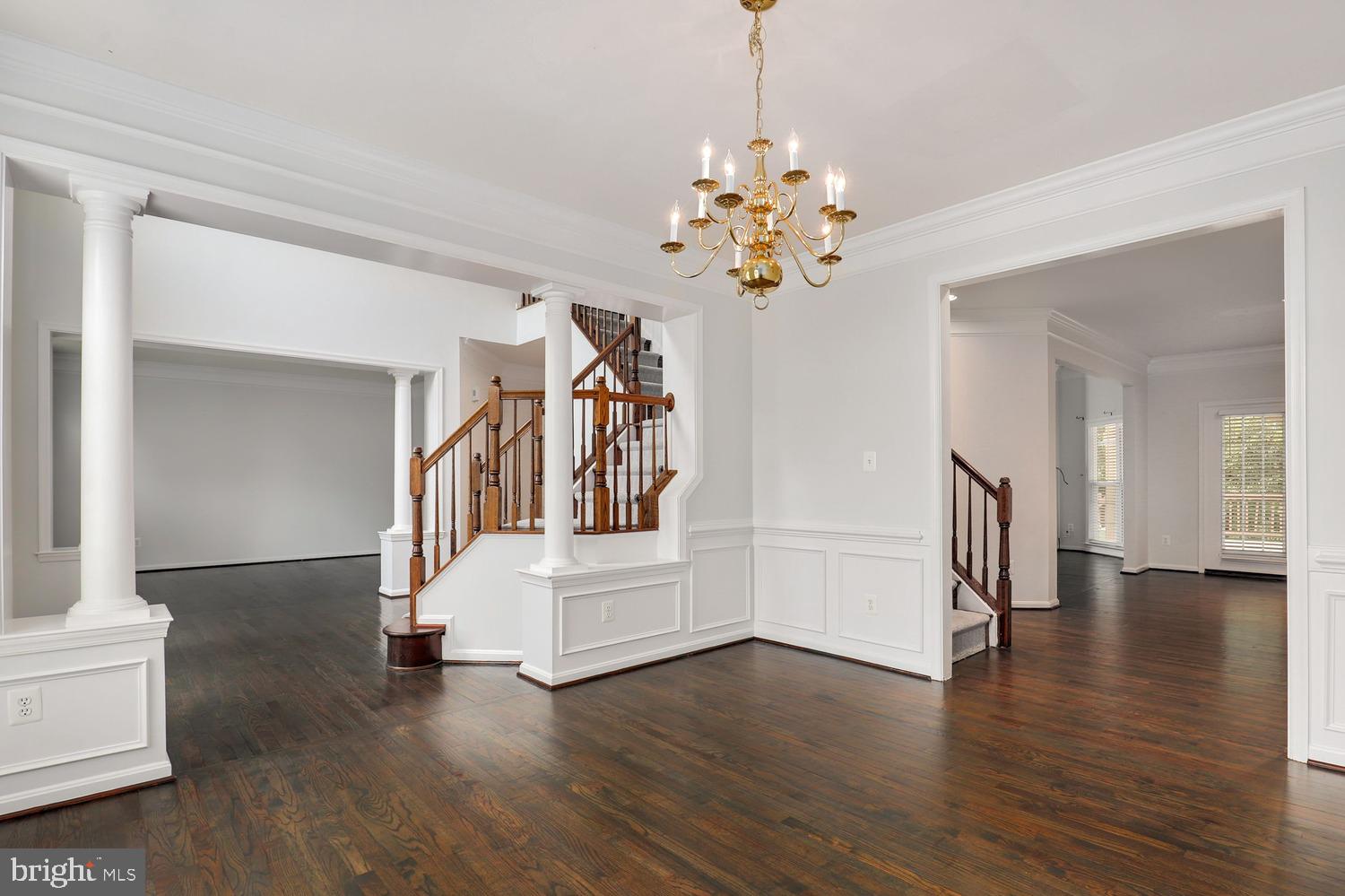 CROSSMAN CREEK - Residential