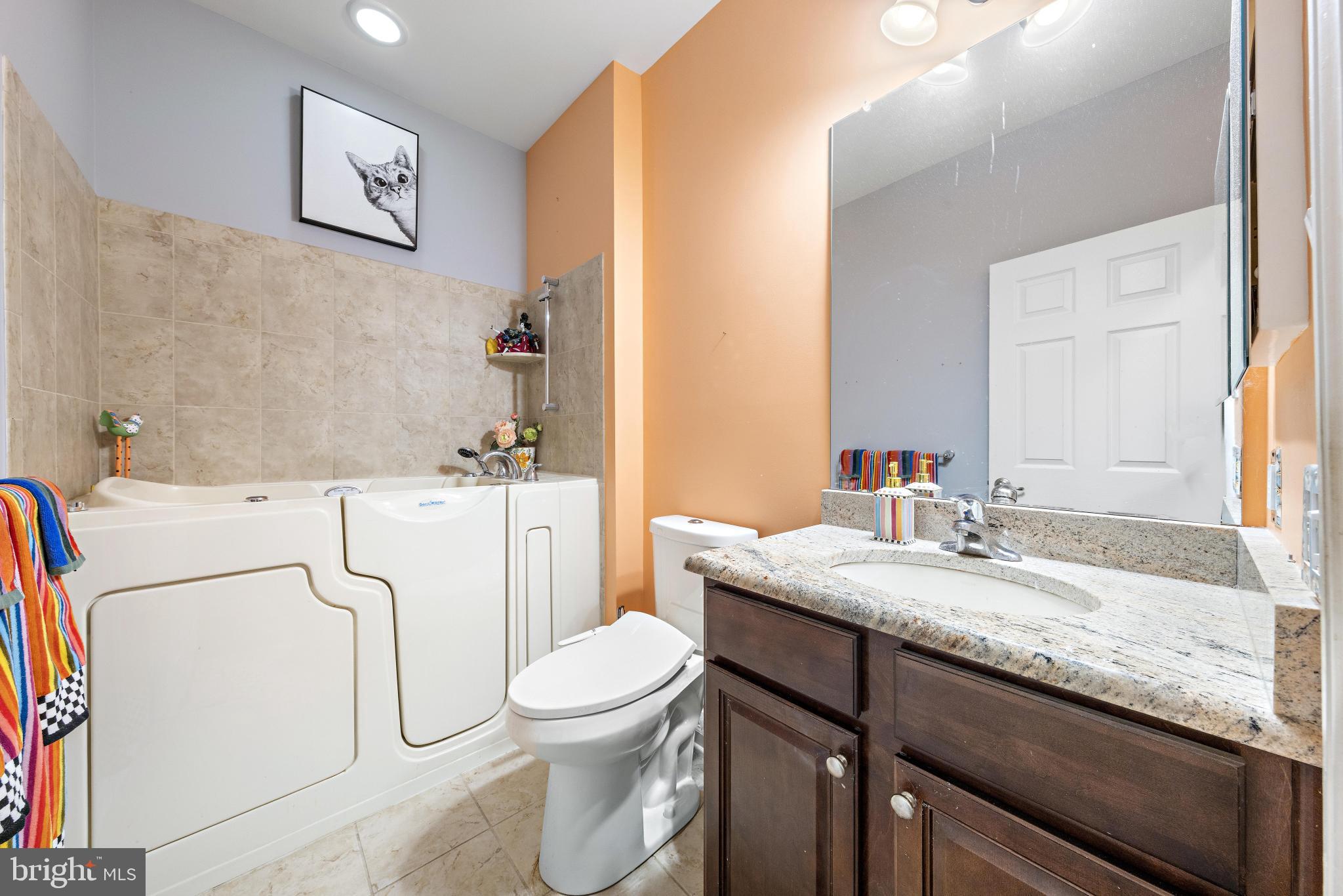 FOUR SEASONS AT HARBOR BAY - Residential