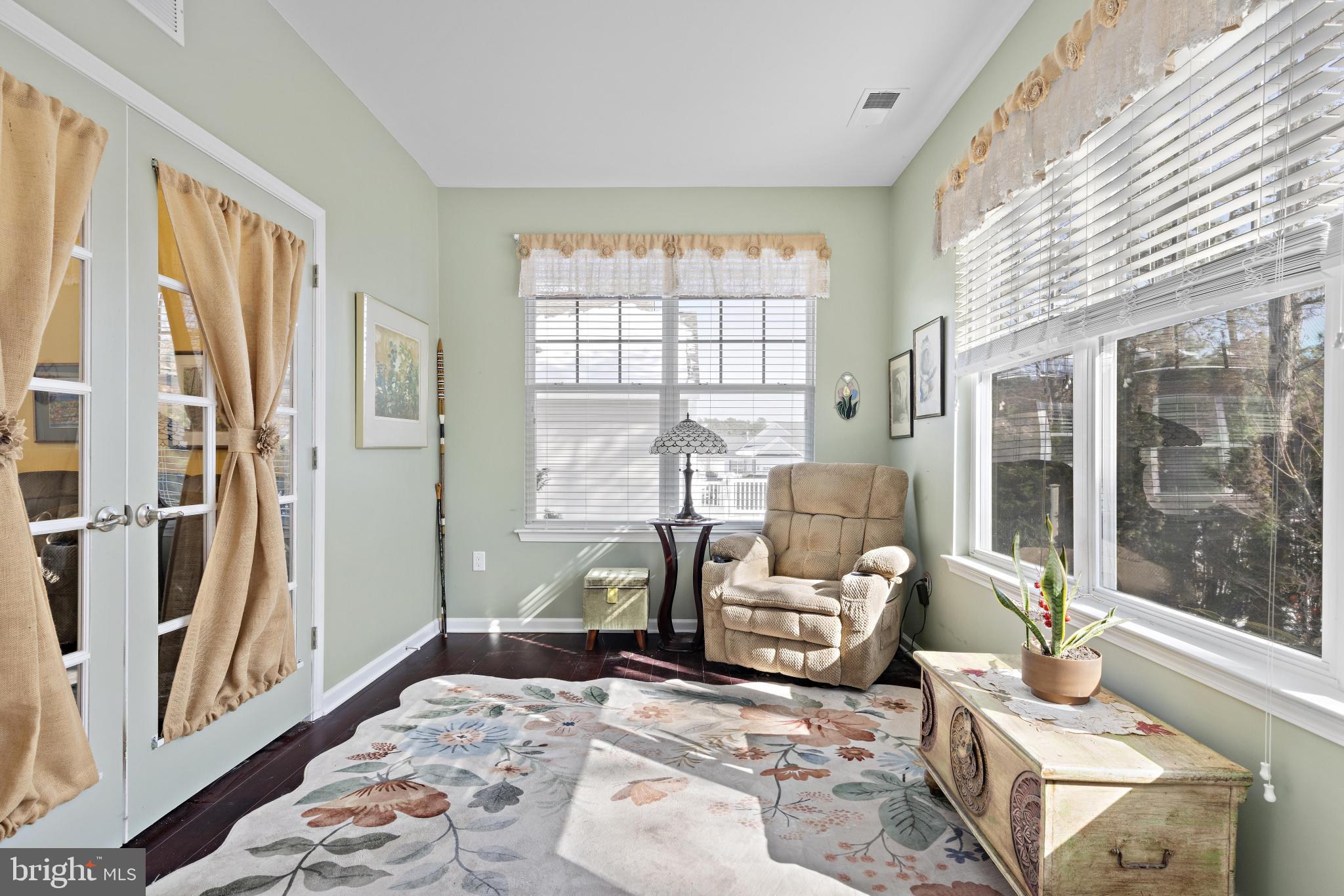 FOUR SEASONS AT HARBOR BAY - Residential