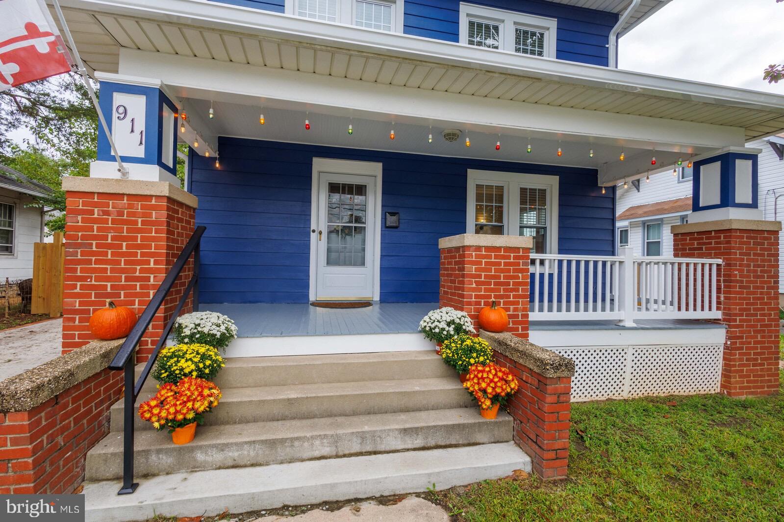 LAUREL - Residential