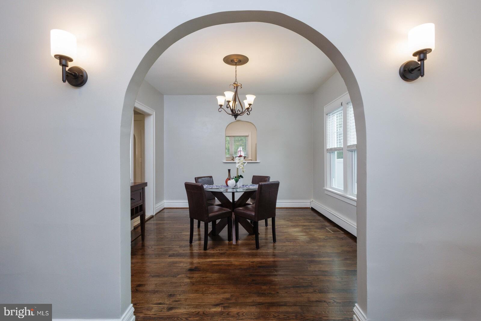 LAUREL - Residential