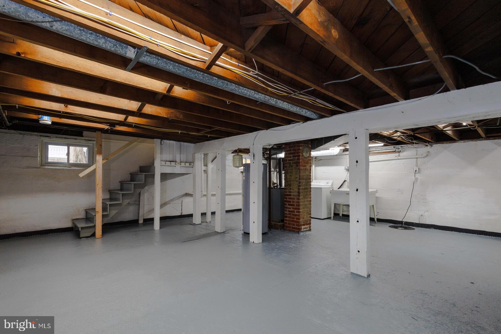 LAUREL - Residential