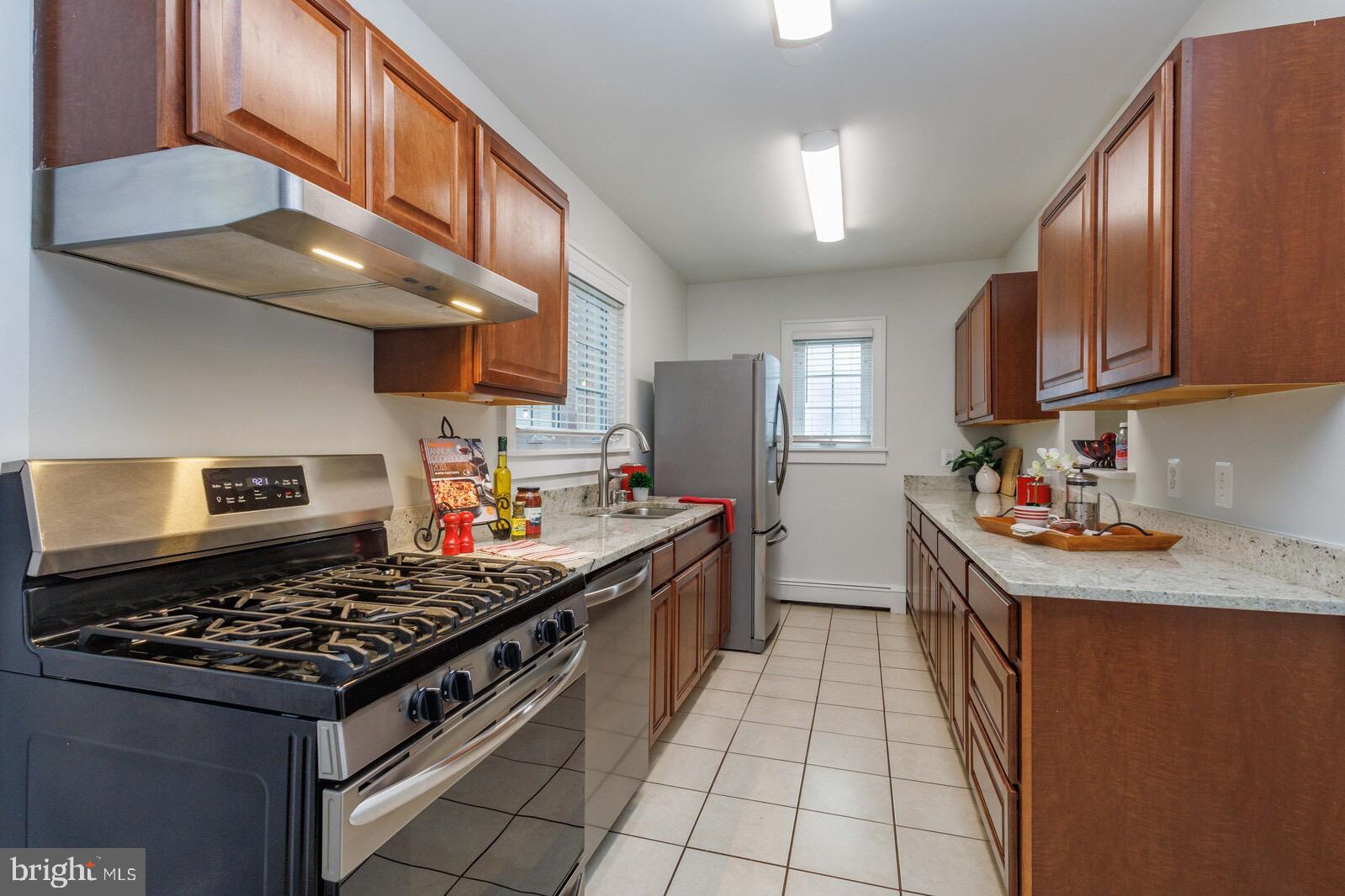 LAUREL - Residential