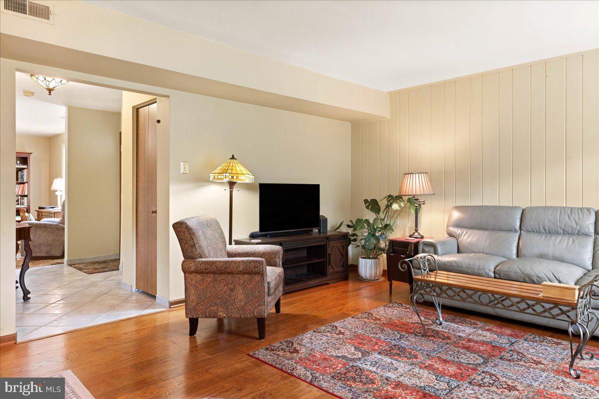 WESTWYK - Residential