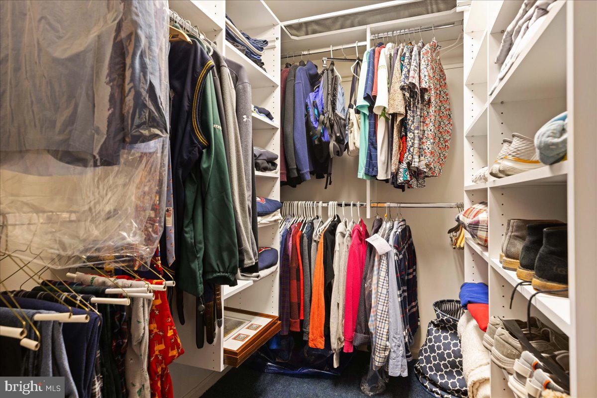 WESTWYK - Residential