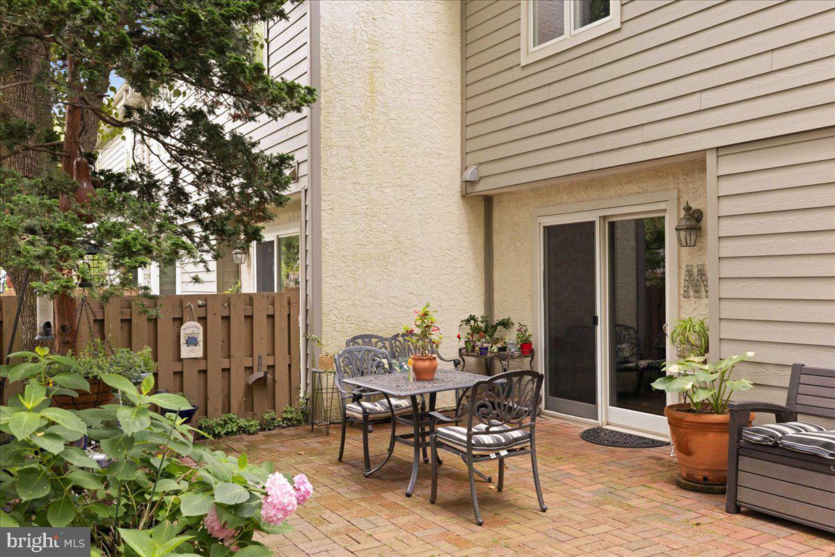 WESTWYK - Residential