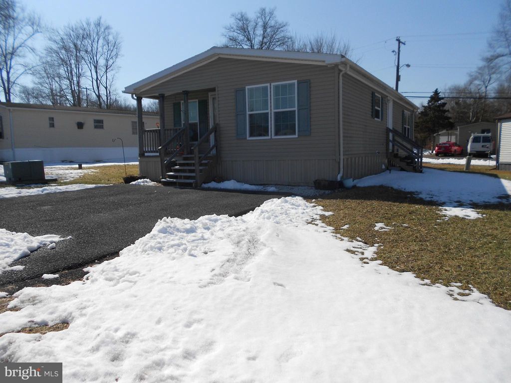 Photo of 20 Laurel Run Drive, QUAKERTOWN, PA 18951 (MLS # PABU2115368)