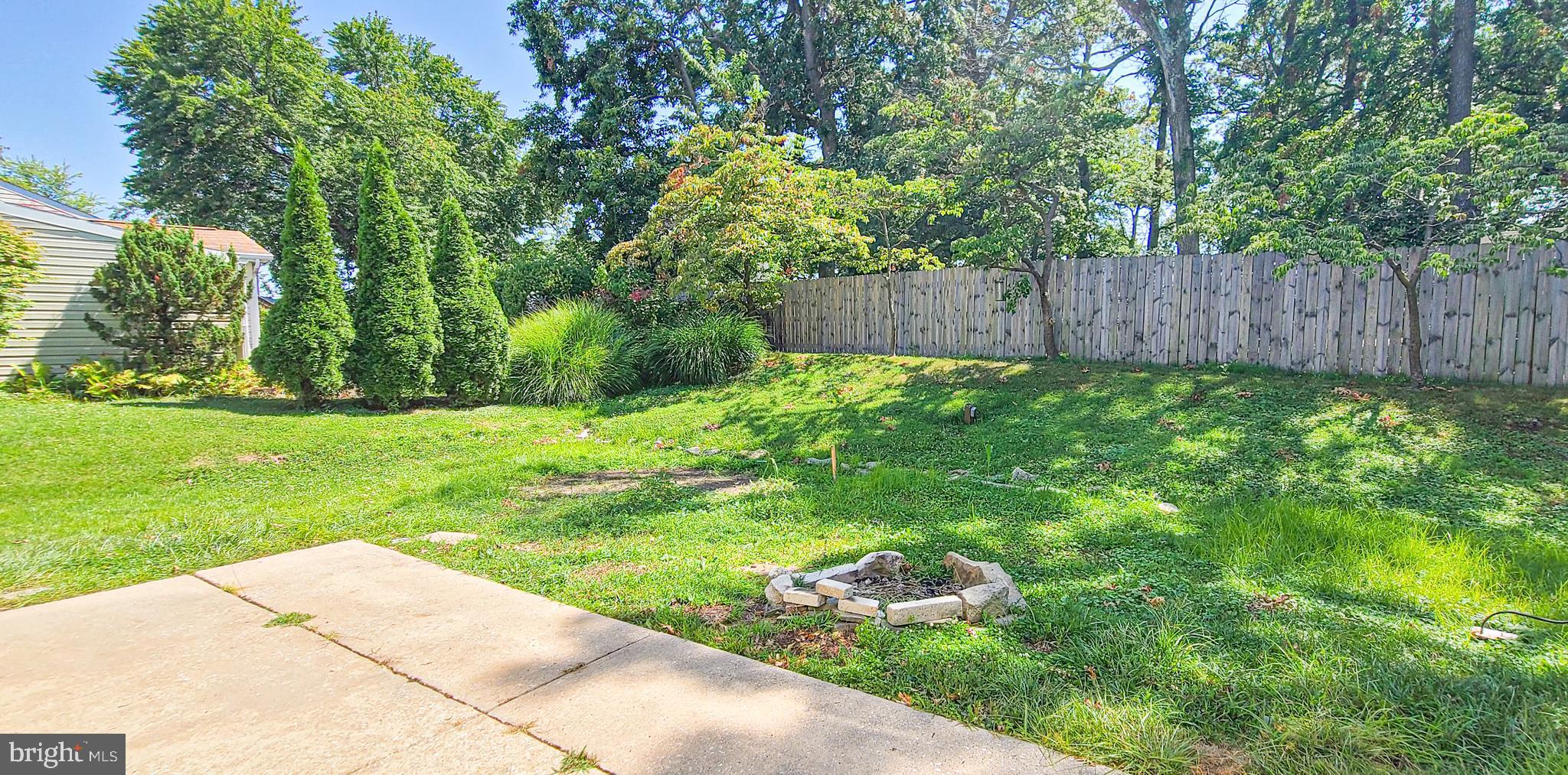 KINGS COURT - Residential