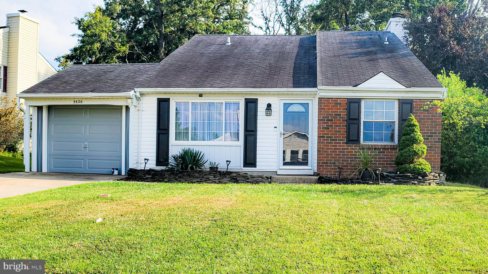 KINGS COURT - Residential